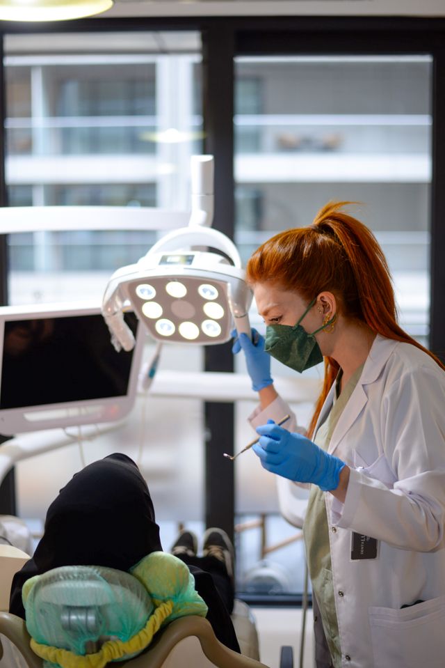best dentist in navi mumbai
