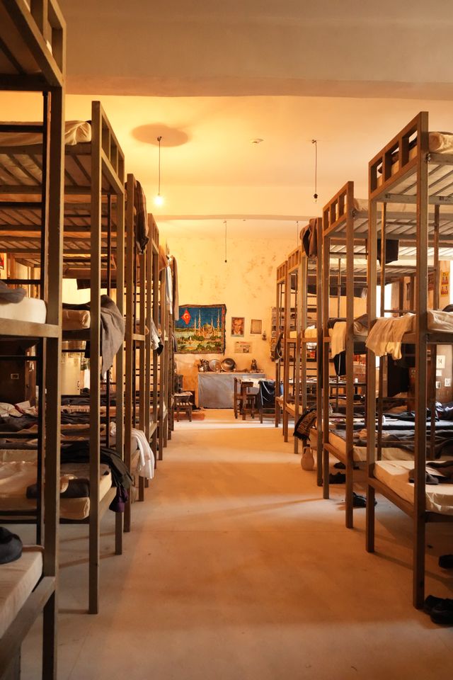 Best Hostels in Navi Mumbai